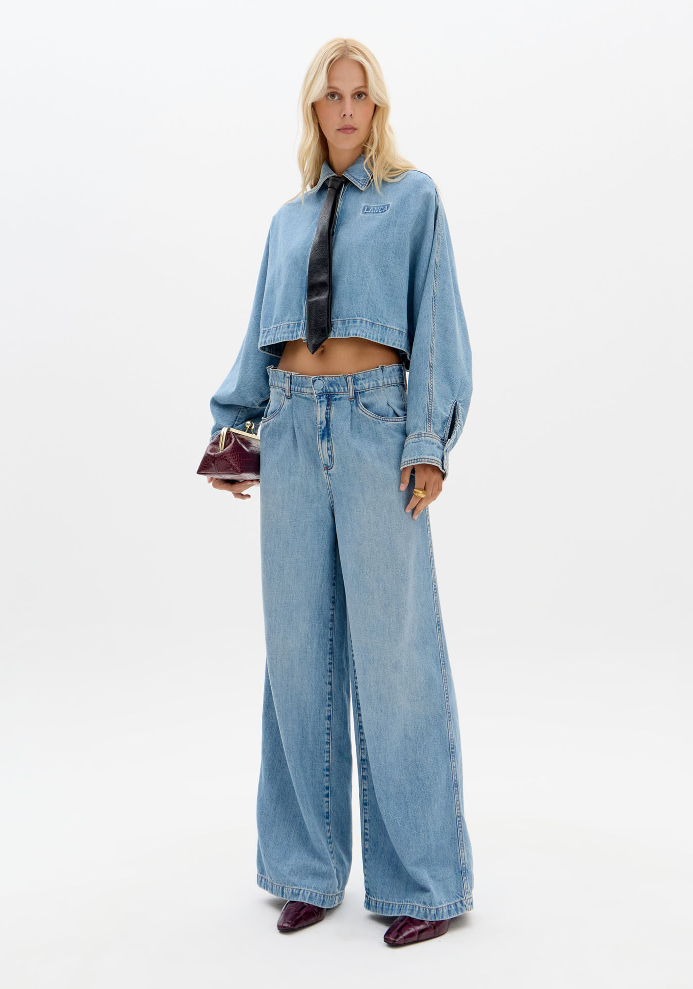 Calça Jeans Relaxed Com Cintura Média