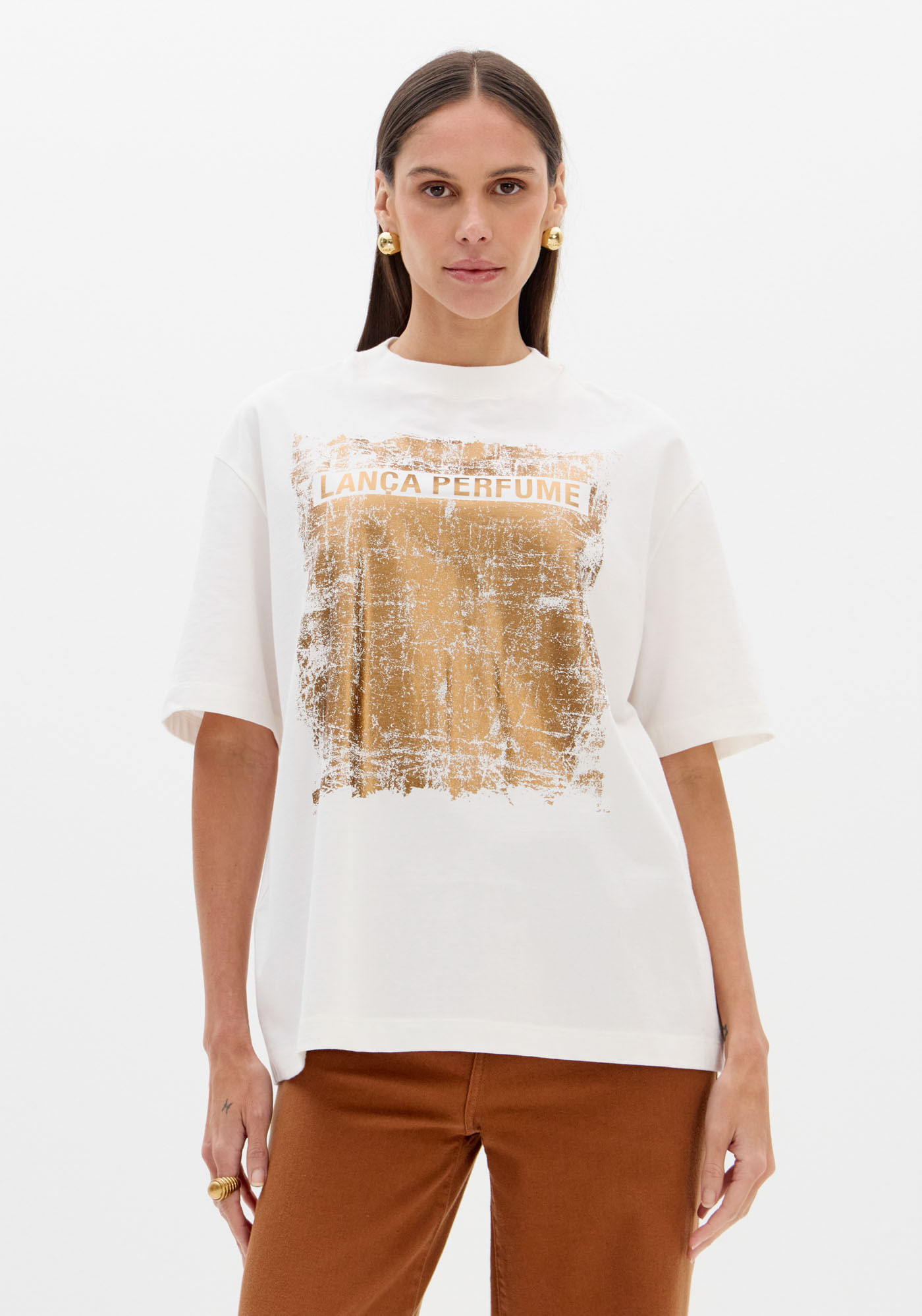 T-shirt Oversized Com Mangas Curtas