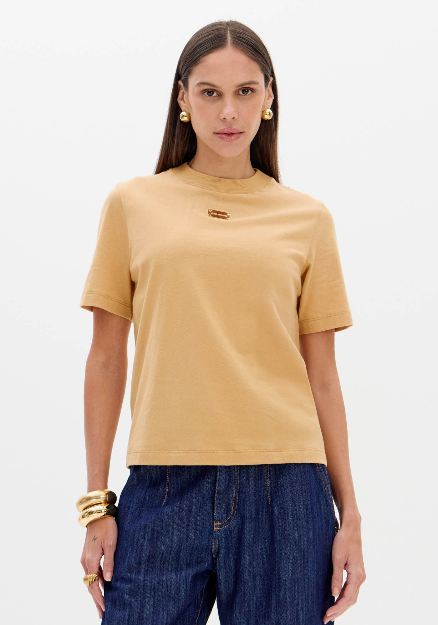 T-shirt Regular Com Placa