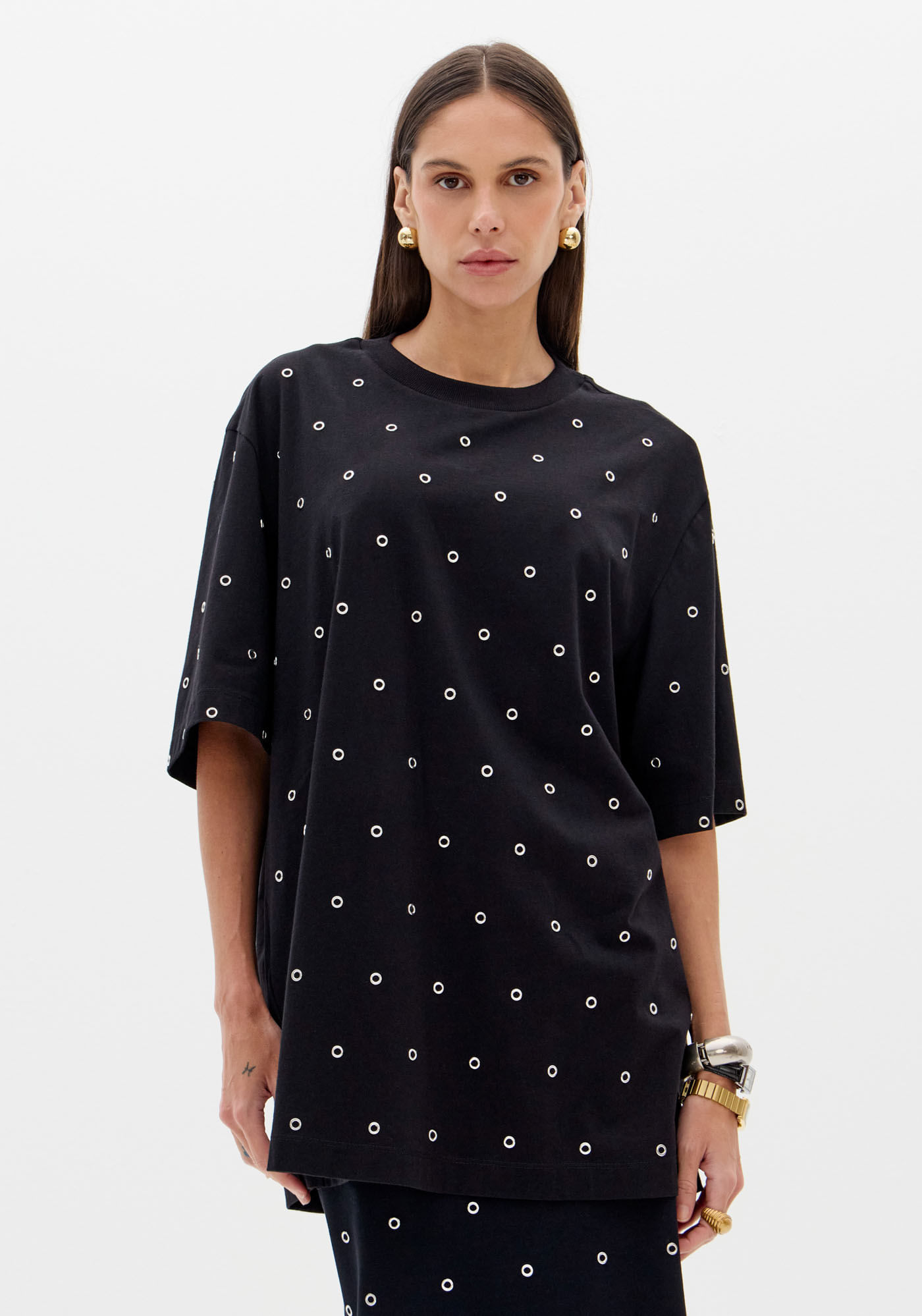 T-shirt Oversized Com Aplicações