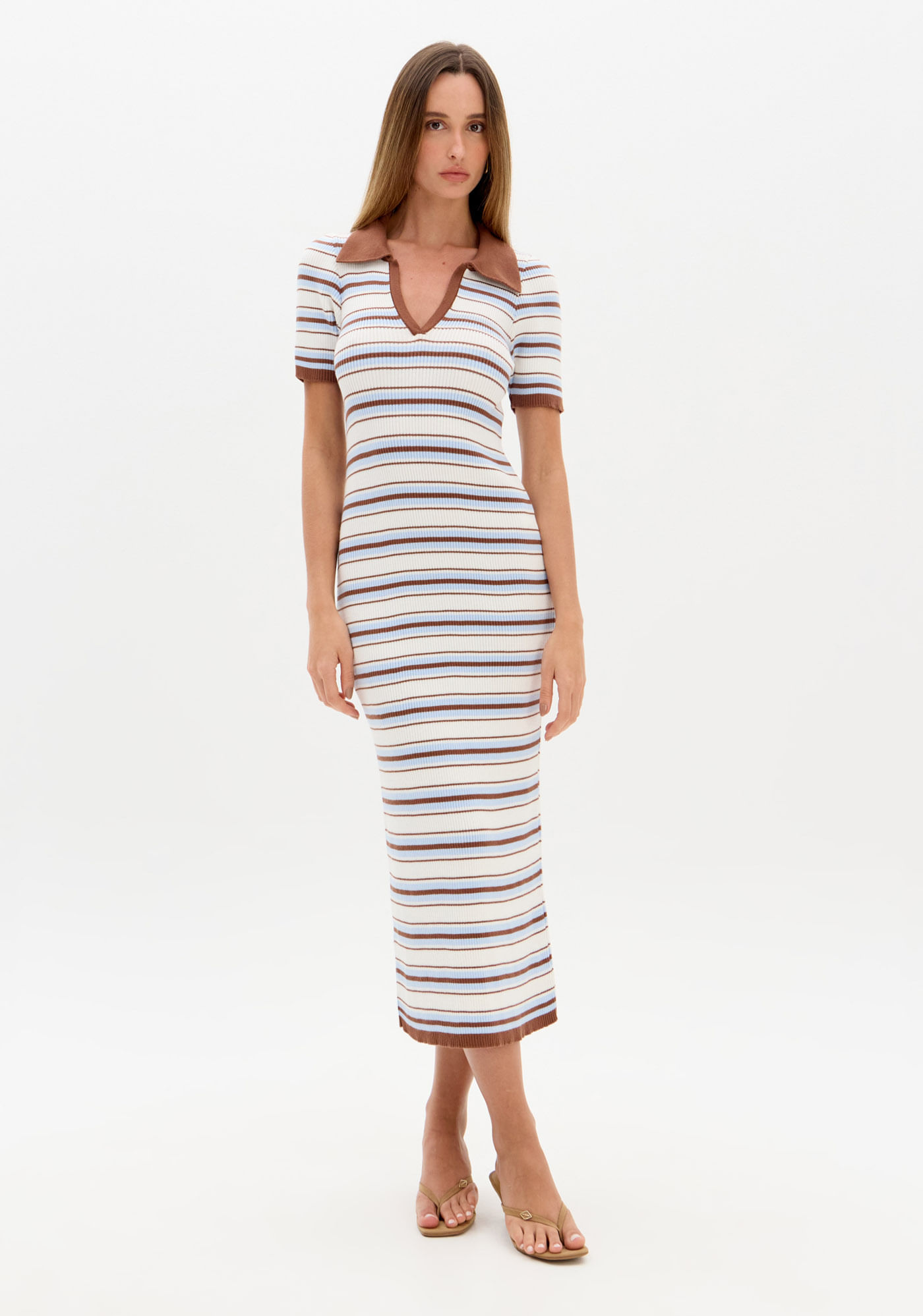 Vestido Super Midi Tricô Com Gola Polo