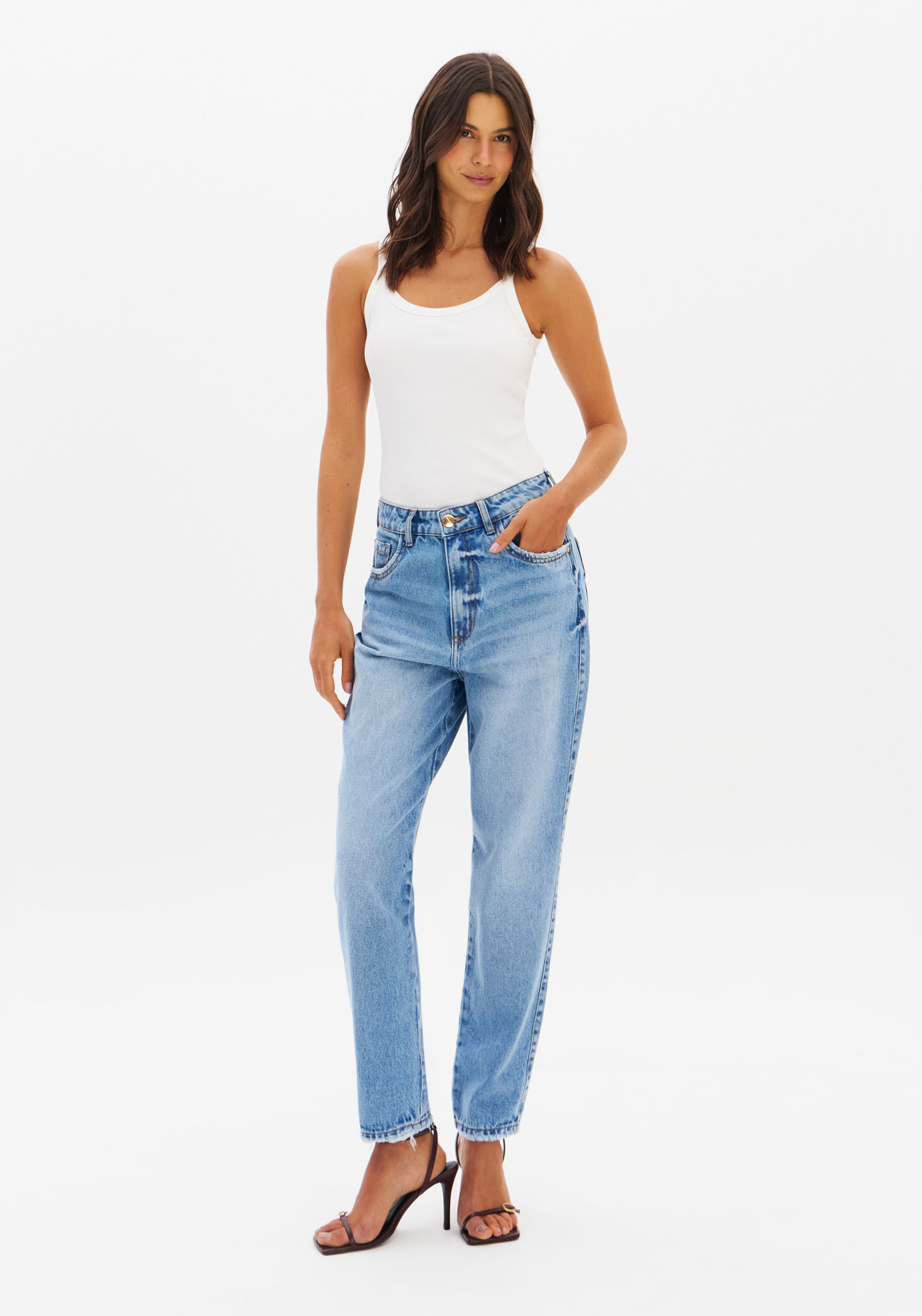 Calça Jeans Mom Cintura Alta