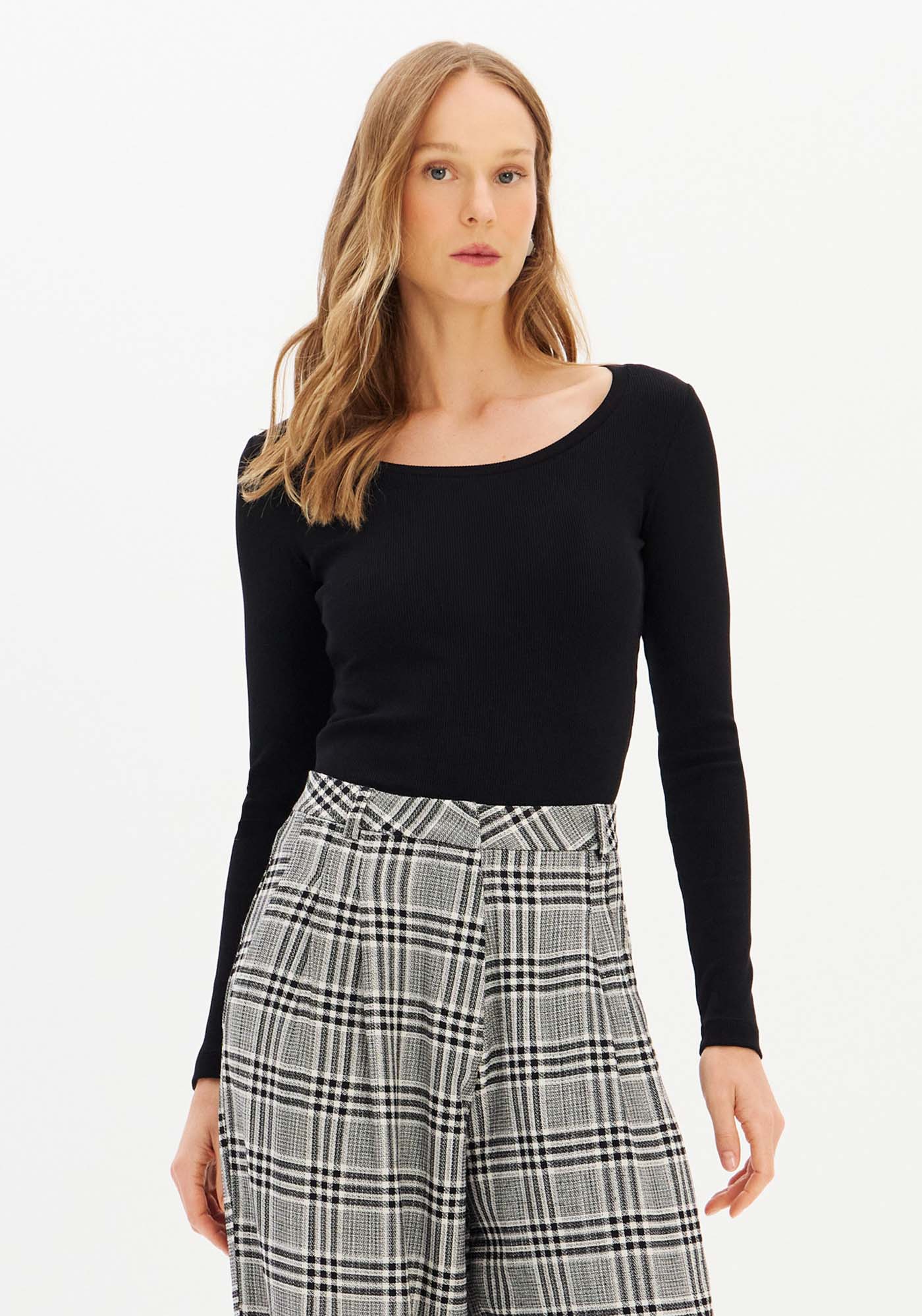 Blusa Canelada Manga Longa