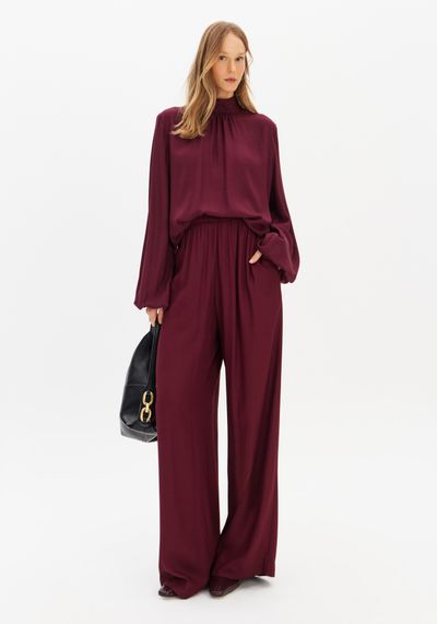 Calça Wide Leg Cintura Alta De Viscose