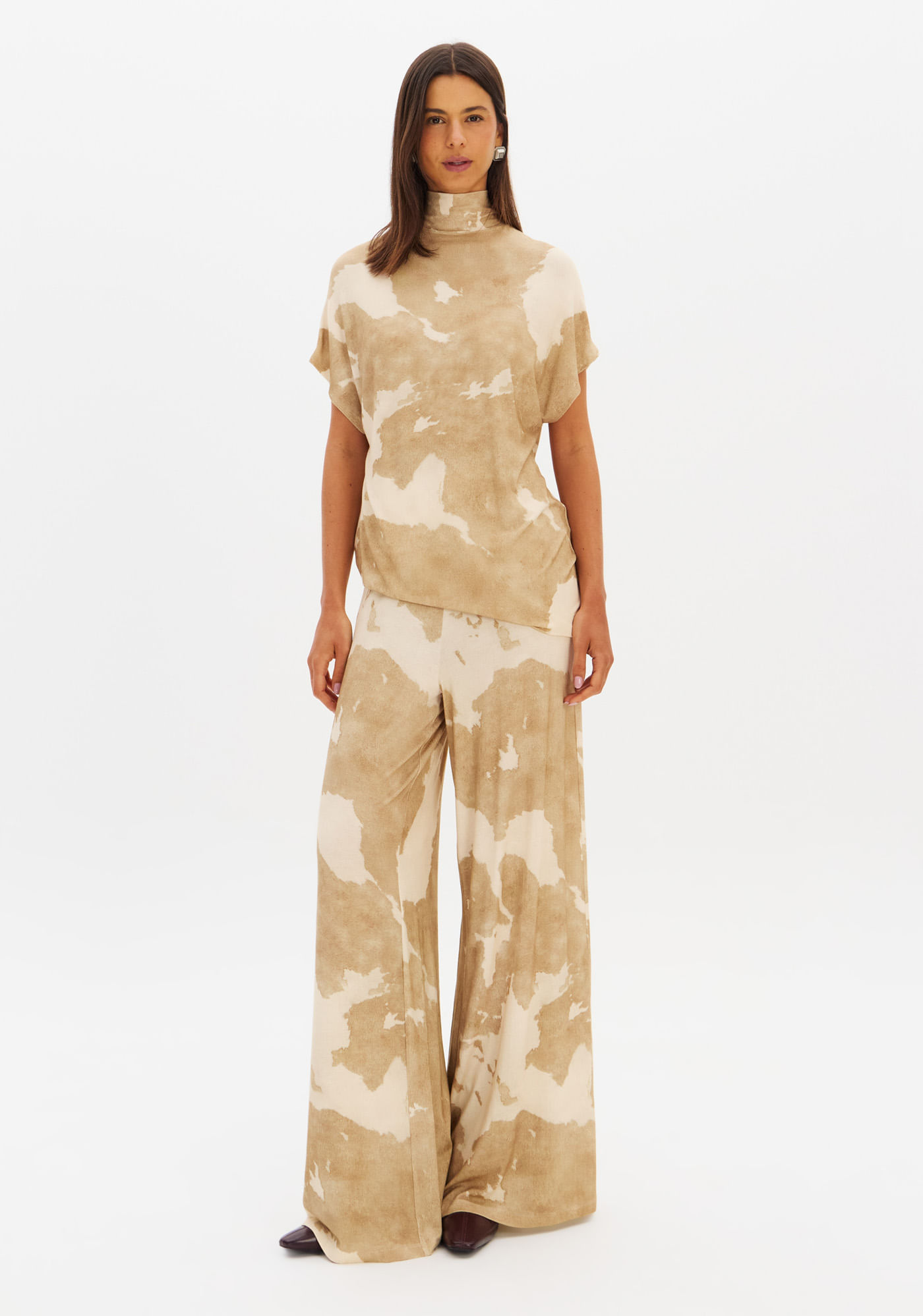 Calça Wide Leg Cintura Alta Estampada