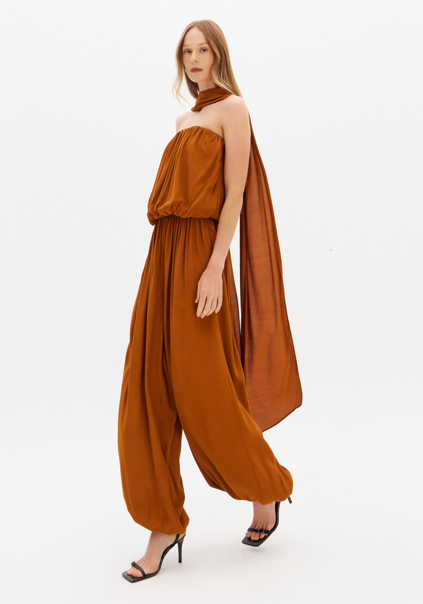 Macacão Longo Balonê De Crepe De Viscose