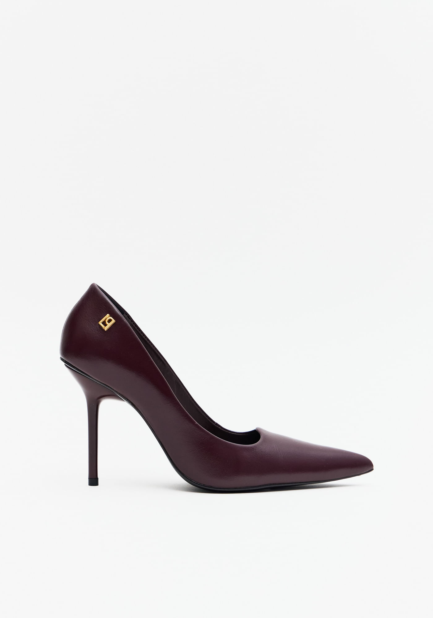Scarpin Clássico De Couro Bico Fino E Enfeite