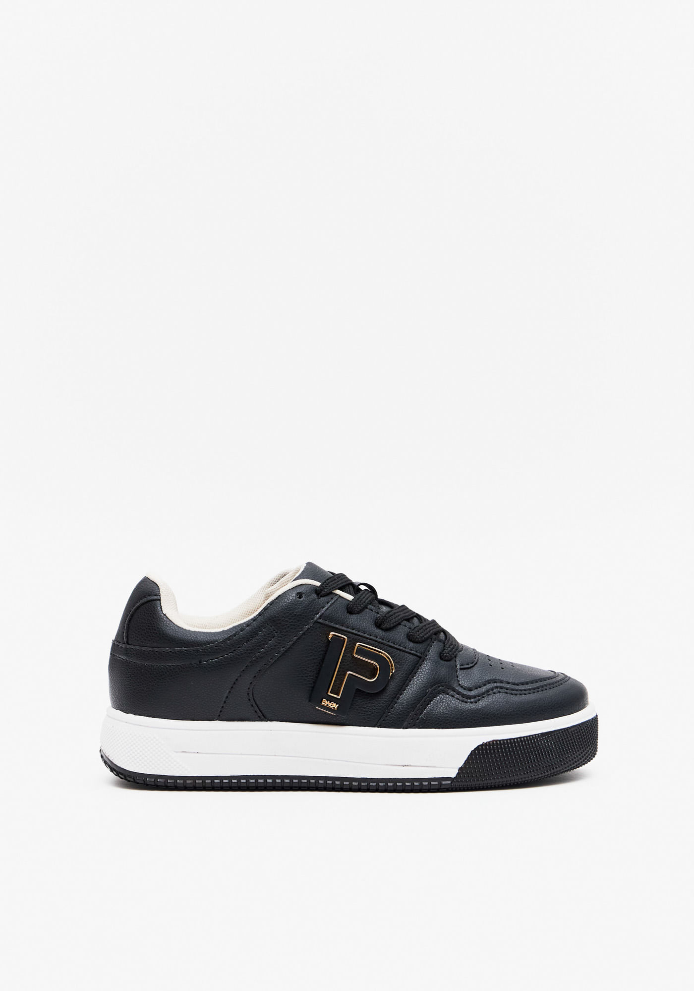 Tênis Casual Com Metal Lateral