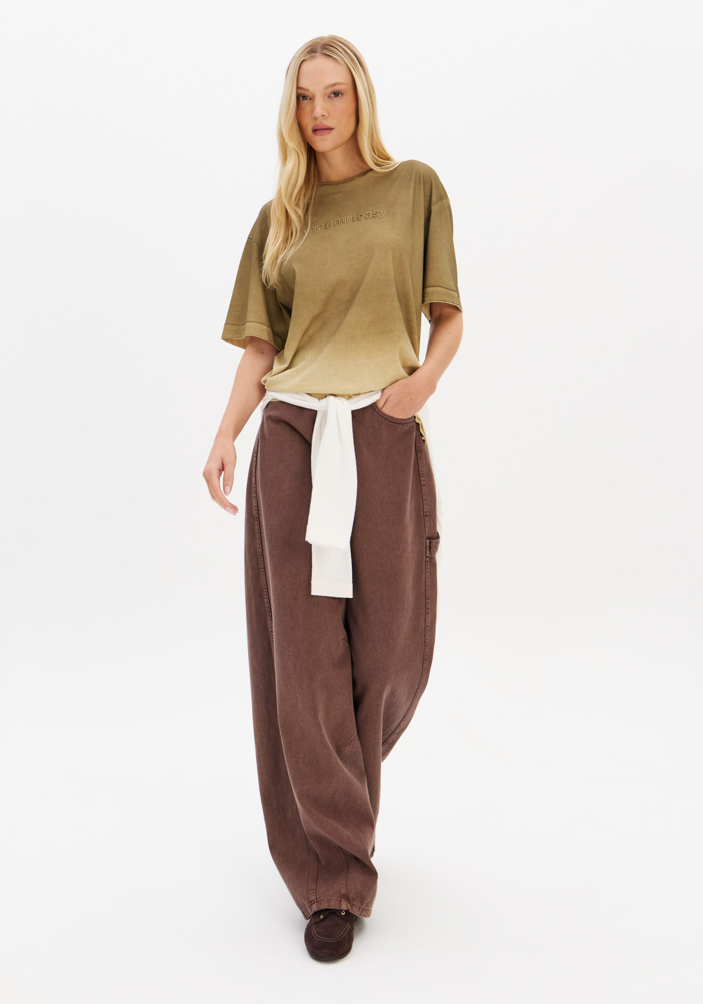 Calça Sarja Super Baggy Cintura Média