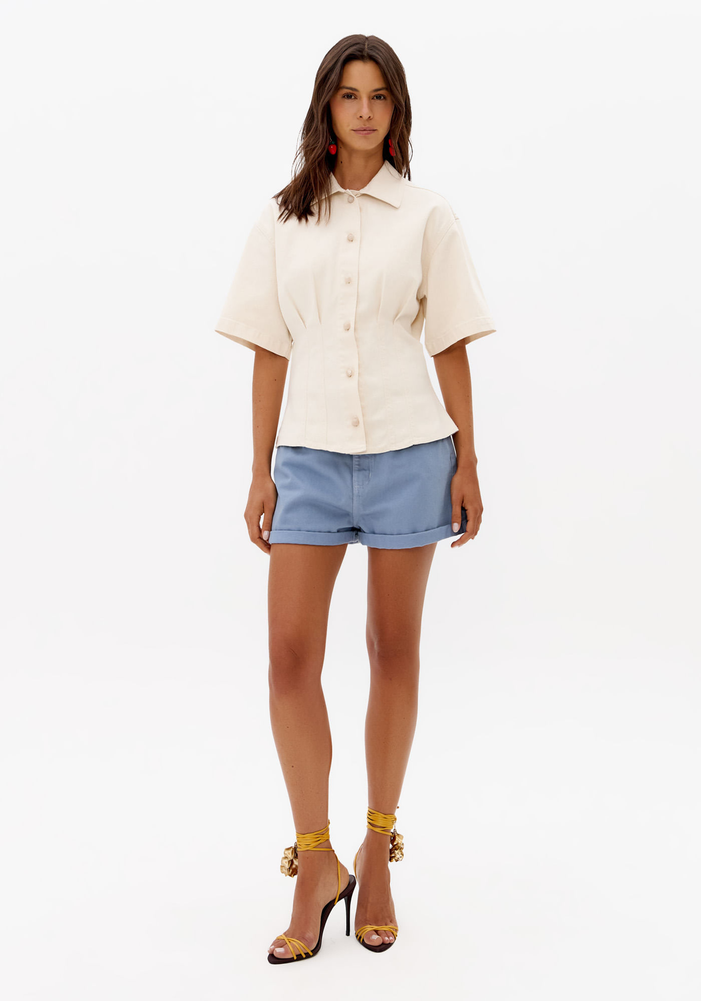 Short Sarja Mom Cintura Alta