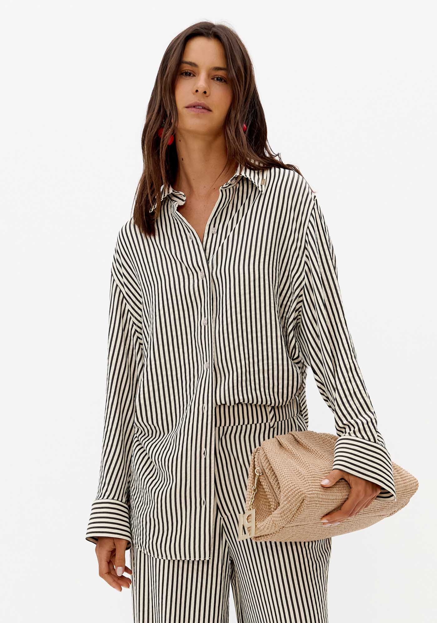 Camisa Oversized Listrada