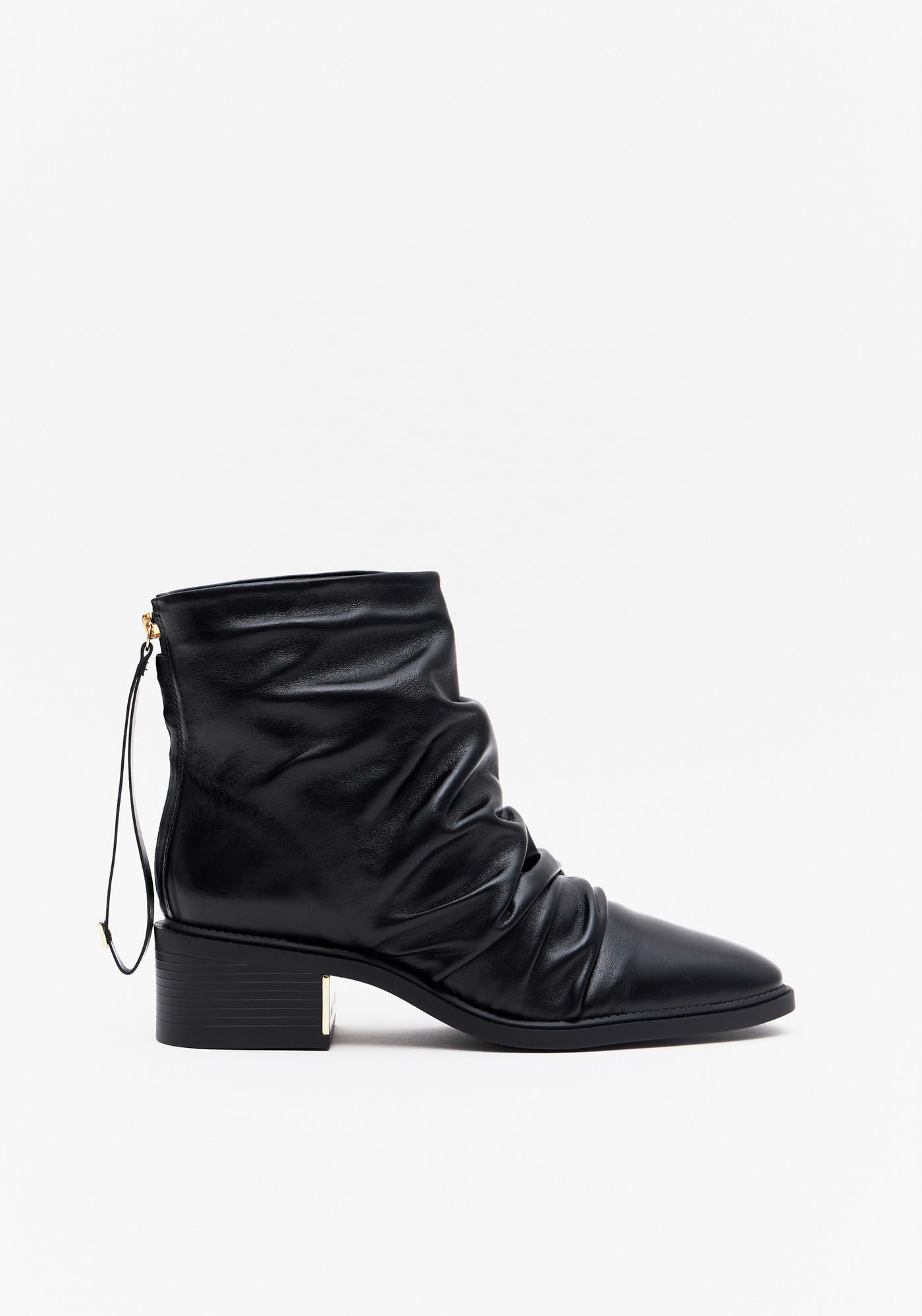 Bota Slouch Couro Cano Baixo Salto Bloco