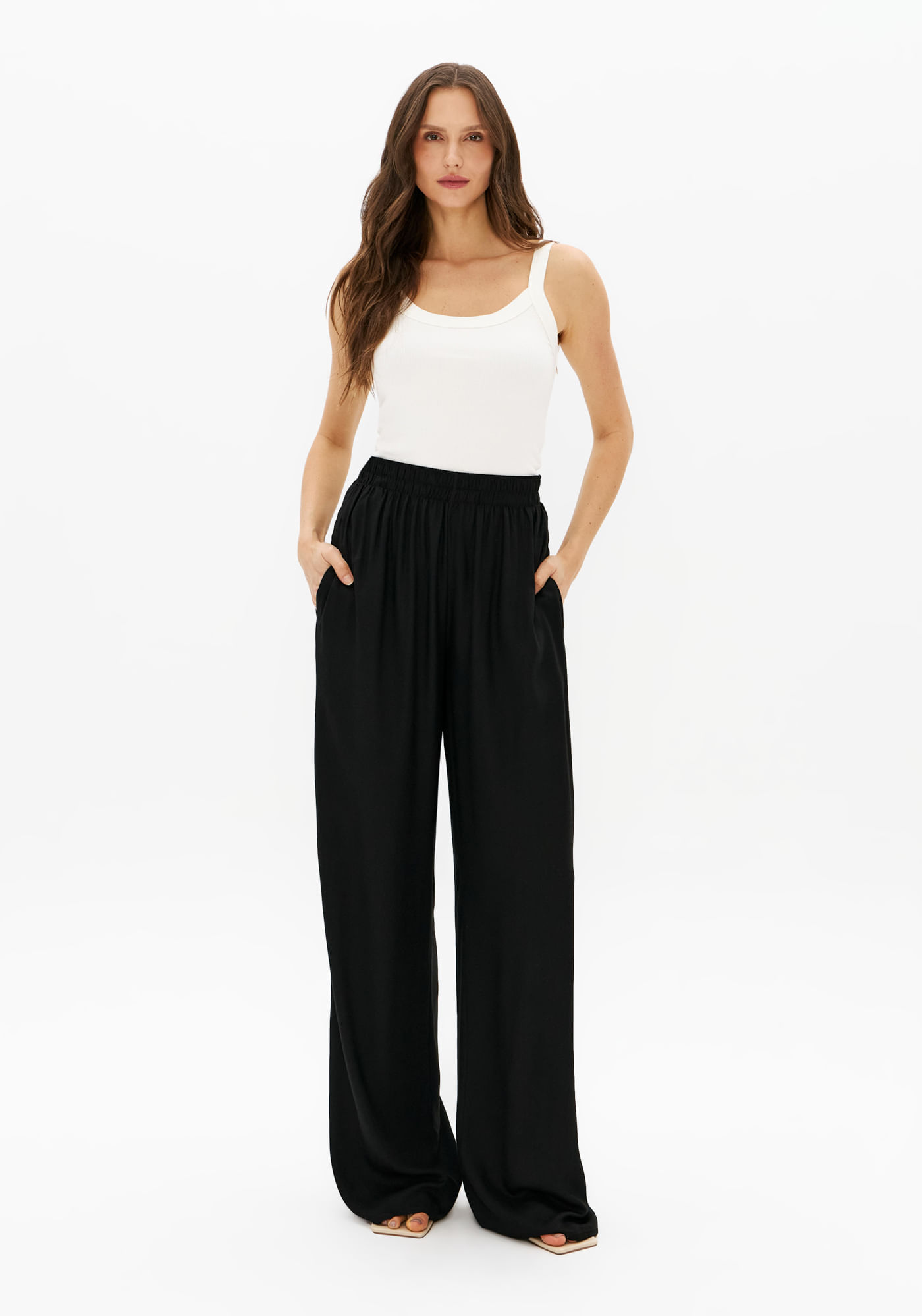 Calça Wide Leg Cintura Alta De Viscose