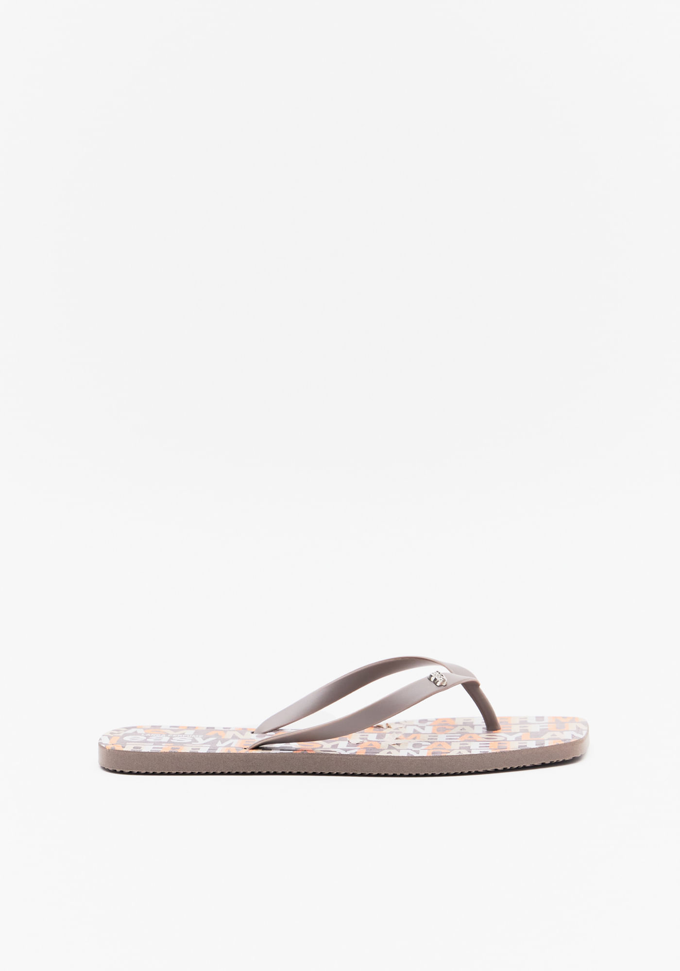 Chinelo Com Estampa Monograma