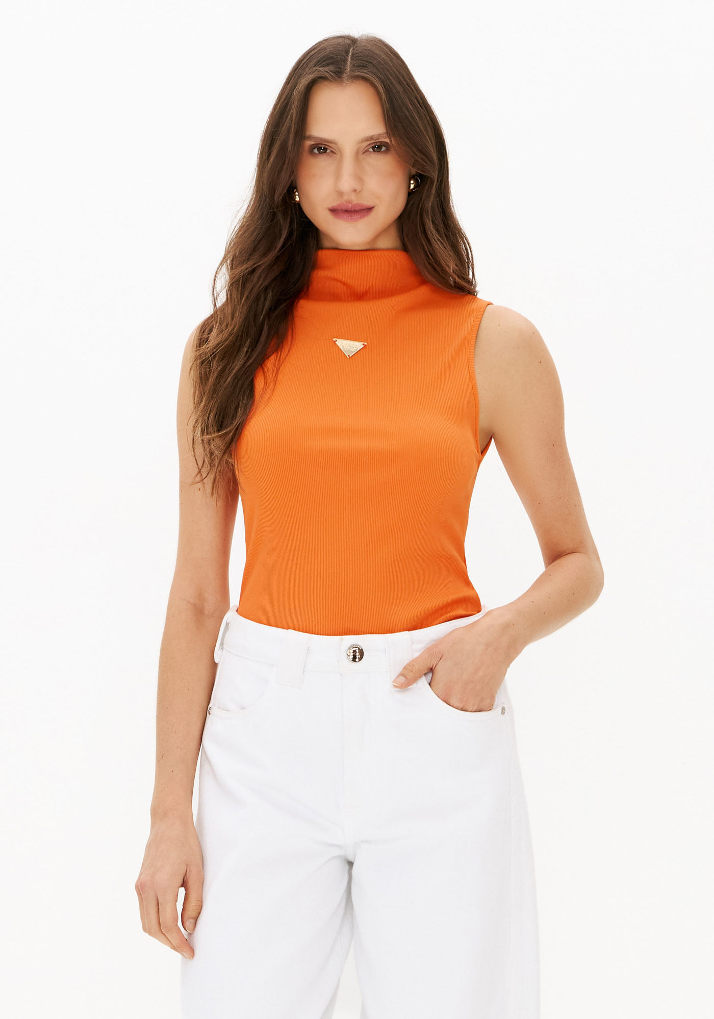Blusa Sem Manga Gola Alta