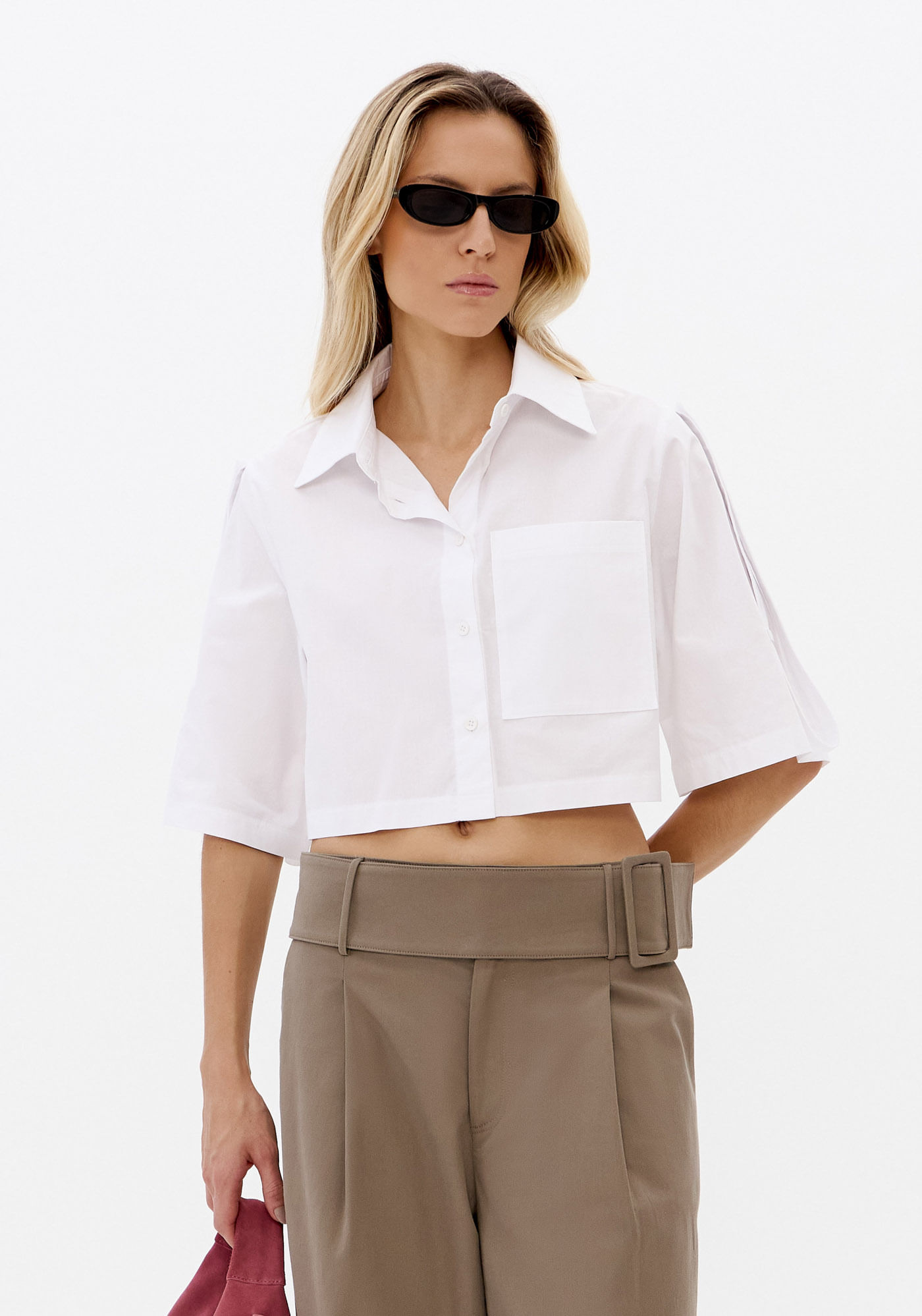 Camisa Cropped Com Detalhe Na Manga