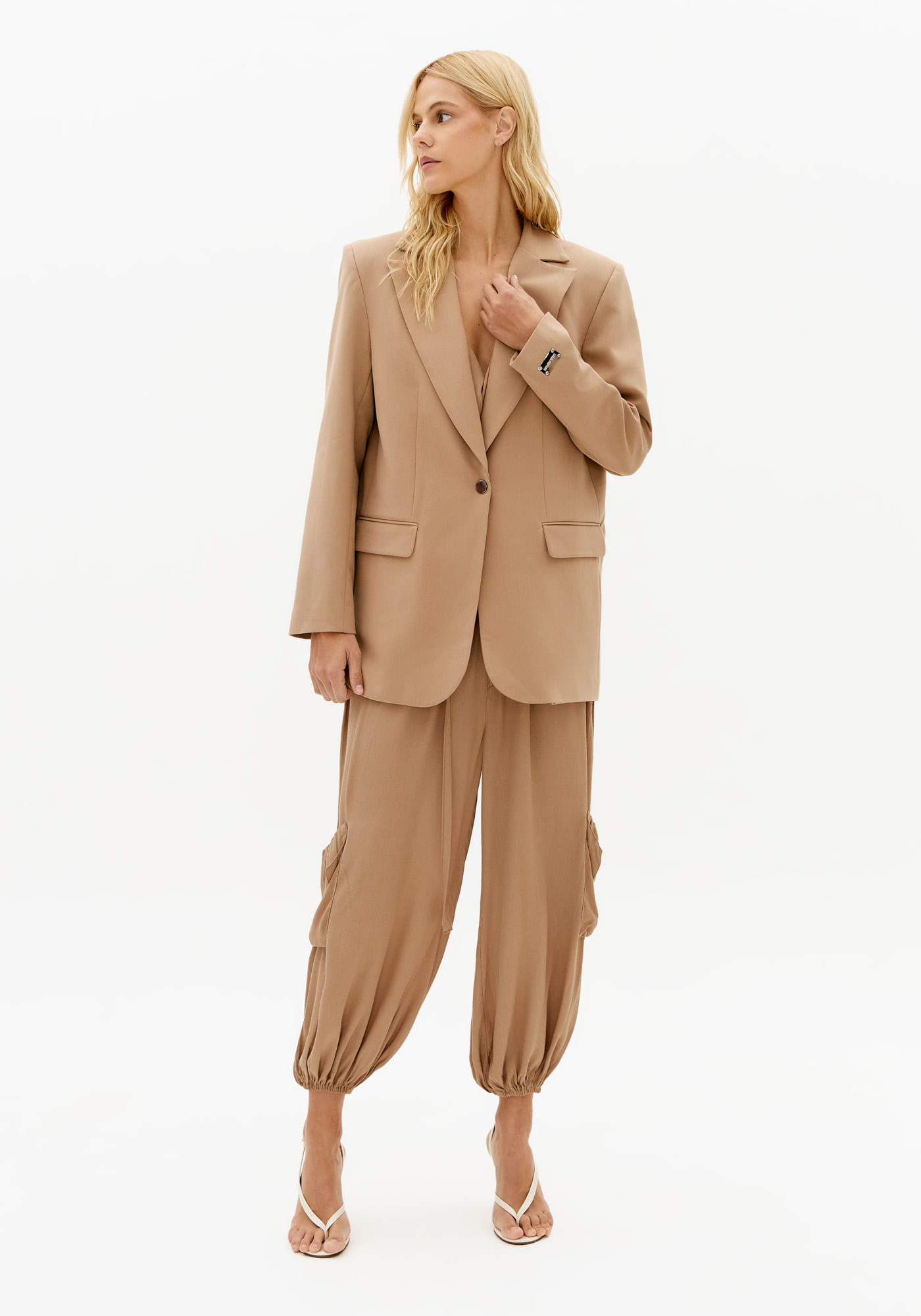 Blazer Oversized Manga Longa Tecido Plano