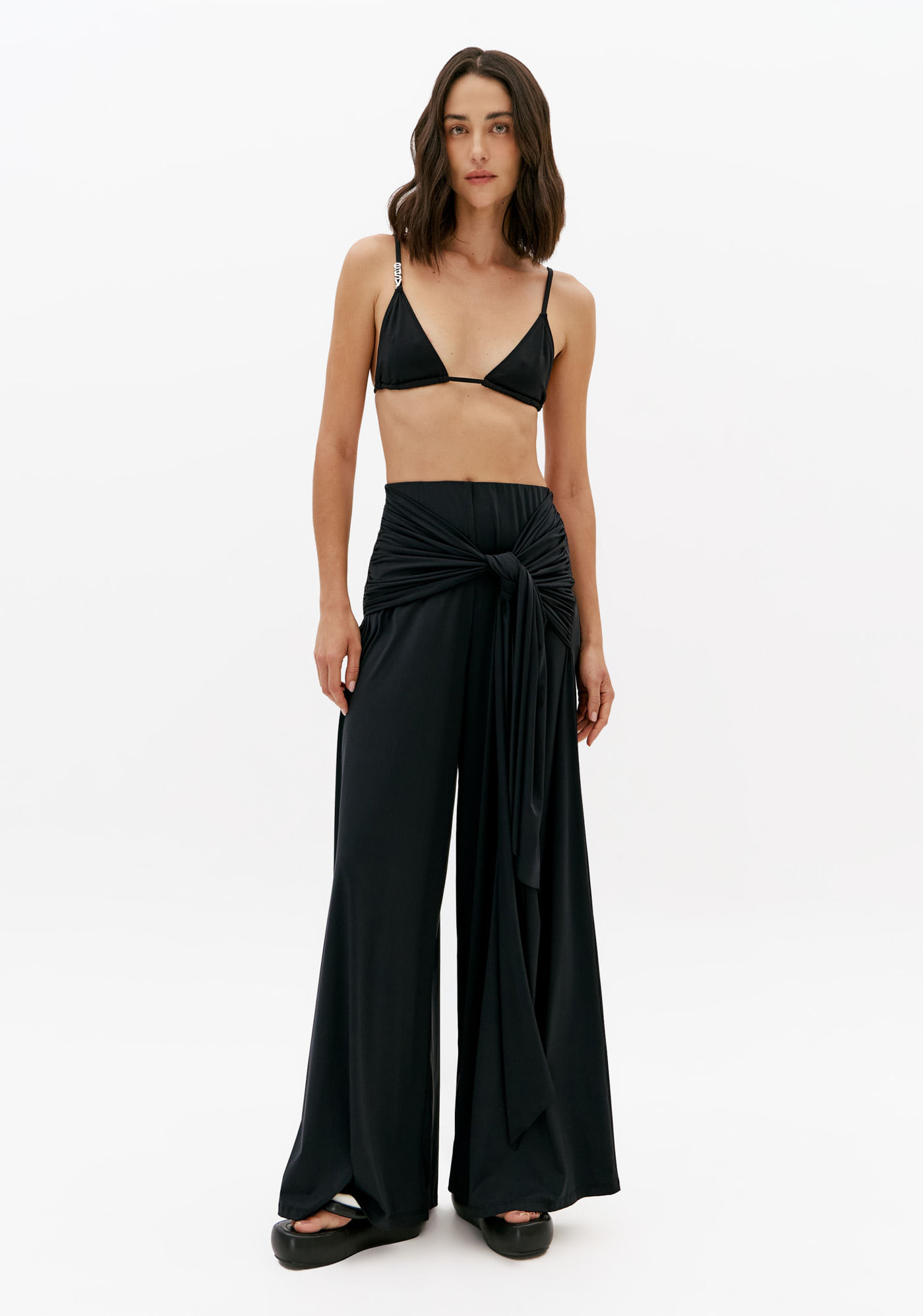 Calça Pantalona Com Pareô